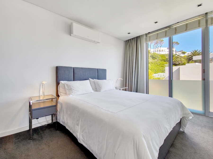 To Let 4 Bedroom Property for Rent in Camps Bay Western Cape